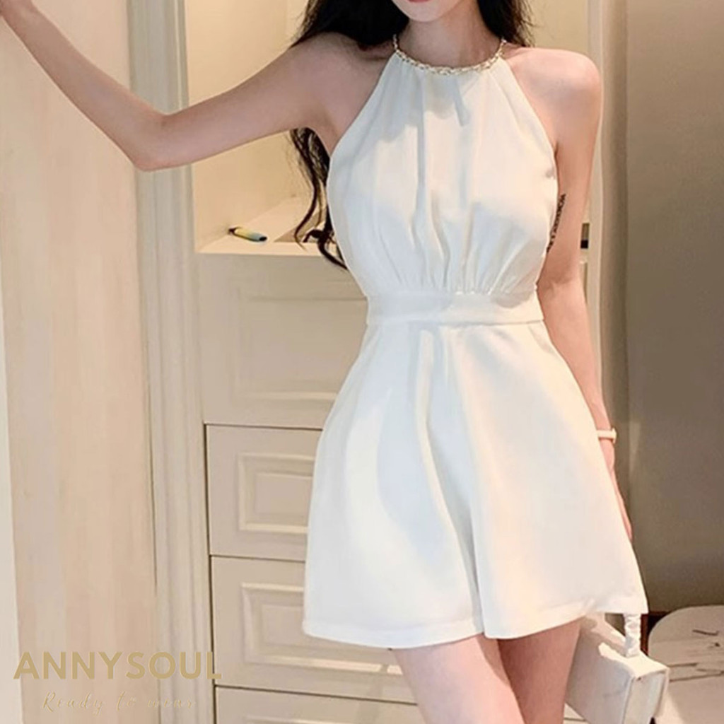 ชุดจั๊มสูทสั้นสำหรับฤดูร้อน