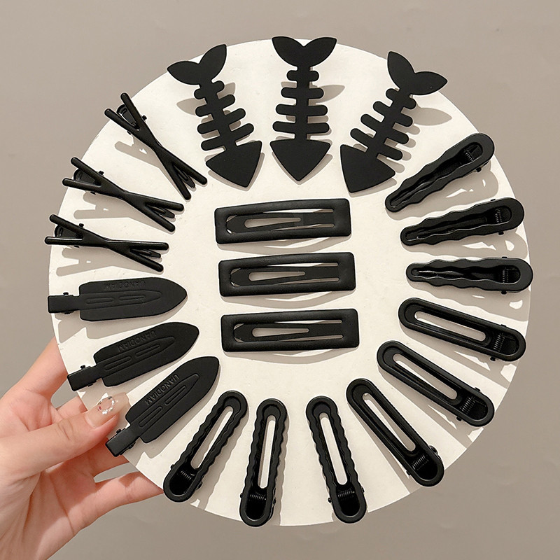 3-6 ชิ้นชุดสีดํา Hairpins ชุดด้านข้าง Bangs คลิป 2024 ใหม่ One-word คลิปสาวอุปกรณ์เสริมผม