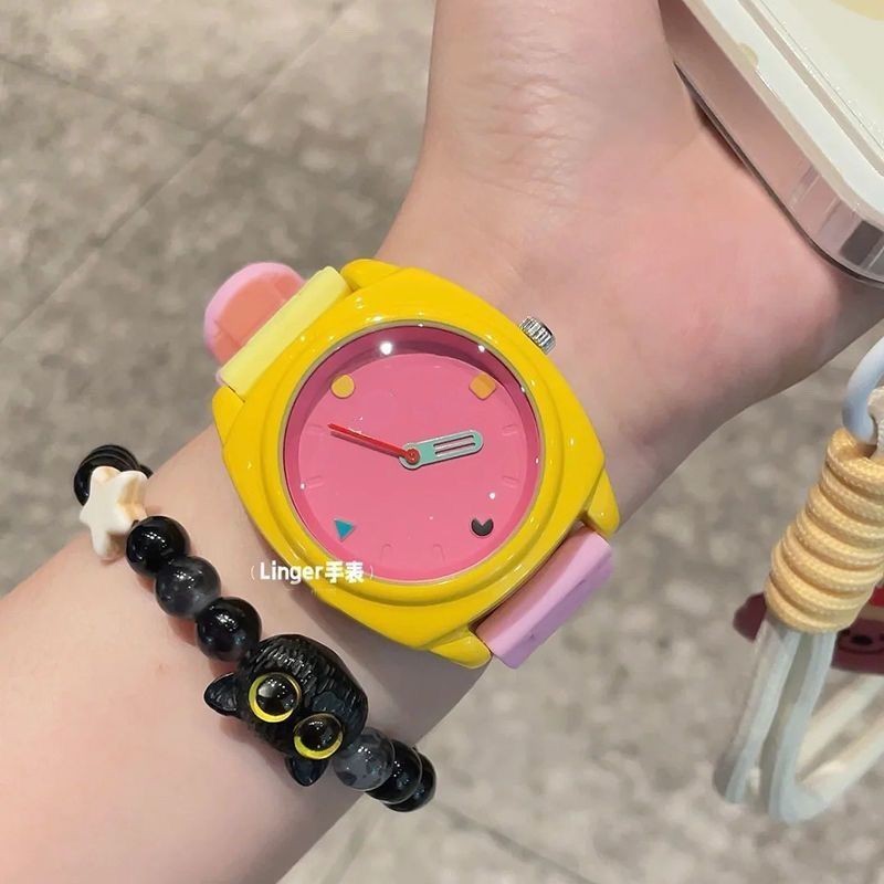 สไตล์ใหม่อินเทรนด์สวมใส่นาฬิกา Dopamine นักเรียนหญิงการ์ตูนญี่ปุ่นน่ารักมัธยมต้นหญิง High-App