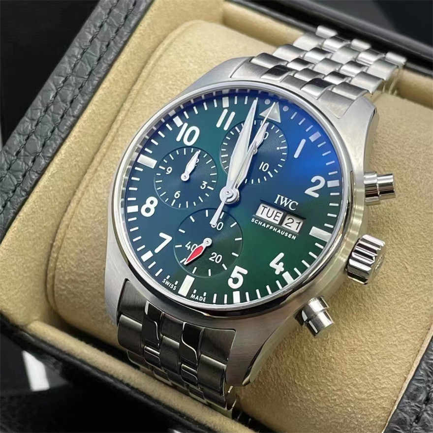 IWC IWC IWC นาฬิกานักบินนาฬิกากลไกอัตโนมัตินาฬิกาผู้ชาย IW388104