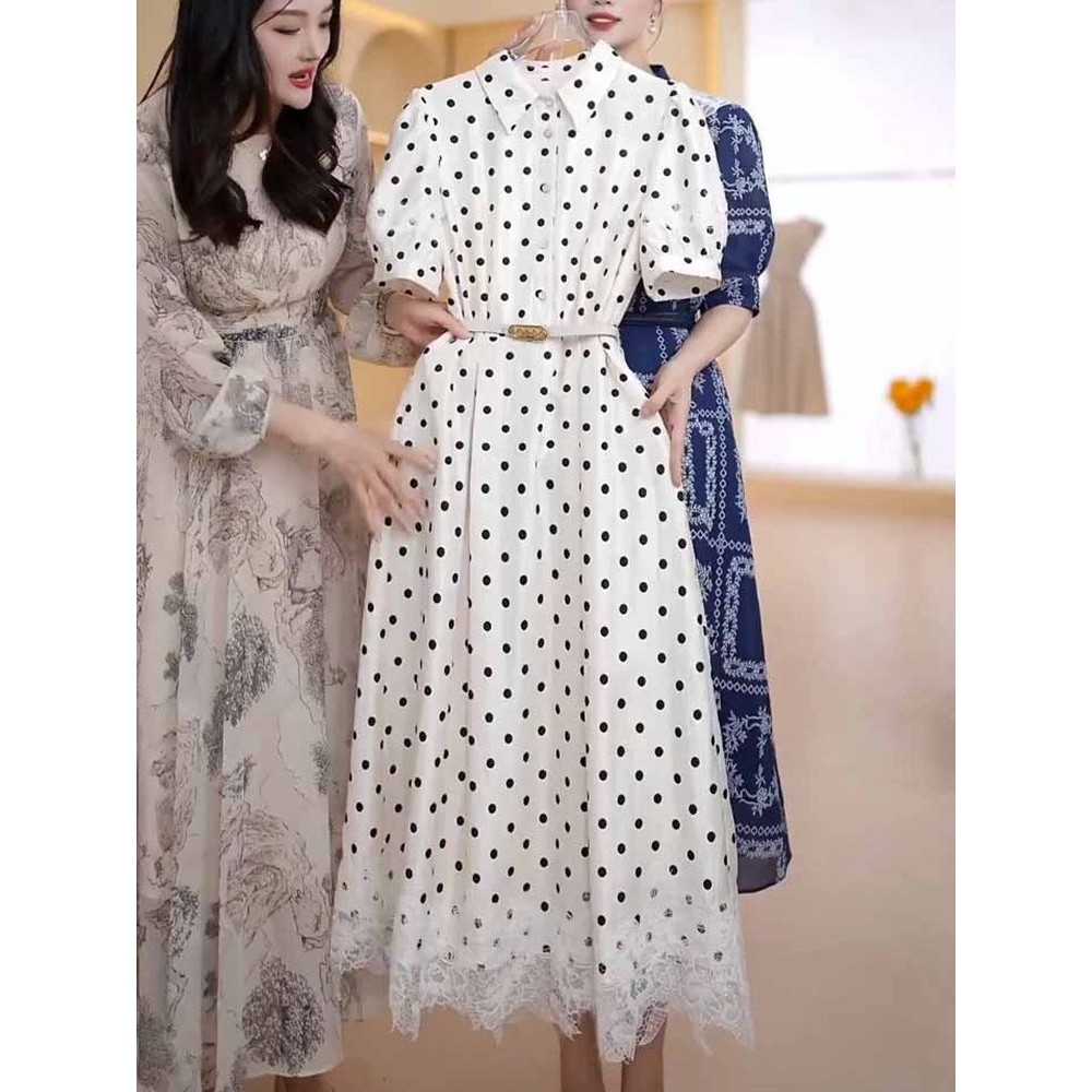 ชุดเดรสยาวลายจุดสำหรับผู้หญิง แบบหรูหราและสวมใส่ง่าย เหมาะสมกับฤดูร้อนปี 2025