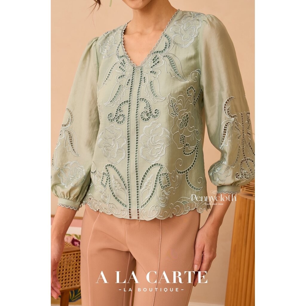 69842 เสื้อ A La Carte ชีฟองซิลด์ คอวี แขน 3 ส่วน งานปักฉลุ สวยหรู มีซับใน by PENNY CLOTH - รูปที่ 7