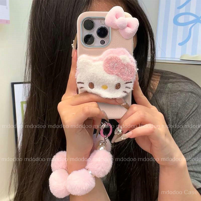 เคส For Samsung Galaxy S25 Ultra S24 S23 S22 5G S21 FE S20 S25+ S24+ S23+ S21+ S20+ S22+ Note 20 Plus 4G Pink fluffy Kitty Loopy Figurine INS Plush Pearl Lanyard High-end Lychee Pattern Electroplated Lens Protection Frame Soft Phone Case PW 10 - รูปที่ 3