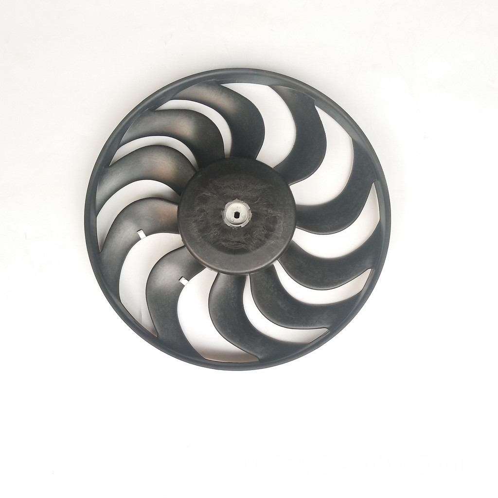 ใบพัดลมคอนเดนเซอร์ HINO 700 Shanghai HINO P11C เครื่องยนต์ S8453-1070 HINO