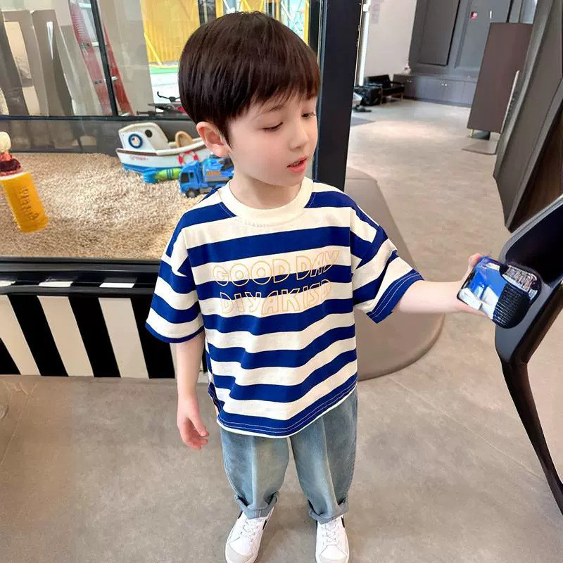 เด็กชายแขนสั้นลายเสื้อยืดเด็กผ้าฝ้ายบริสุทธิ์เสื้อยืดด้านบน