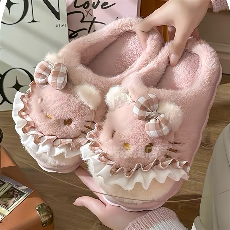 รองเท้าแตะผ้าฝ้าย ลูกไม้น่ารัก Bowknot Kitty รองเท้าแตะผ้าฝ้ายผู้หญิงฤดูใบไม้ร่วงฤดูหนาวในร่มบ้าน Anti-slip Plush Warm Baotou รองเท้าแตะ