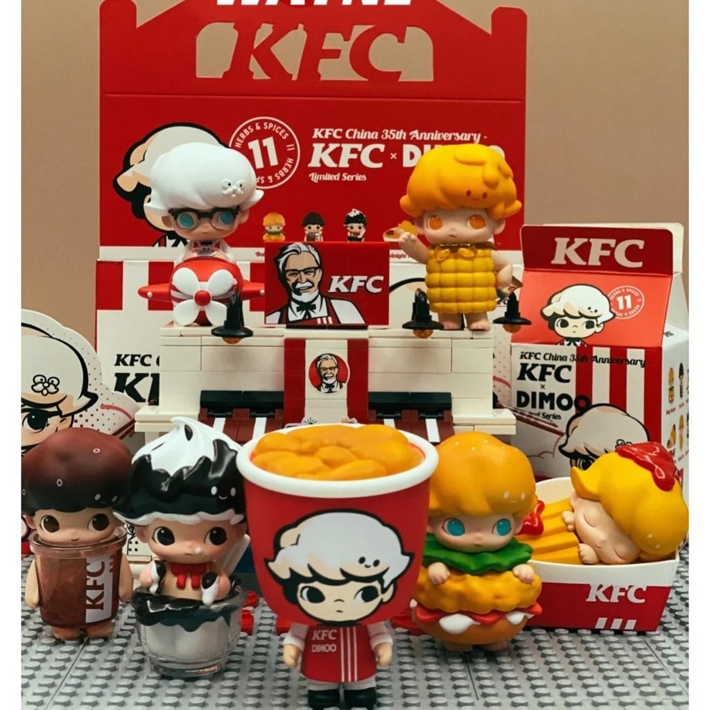 Popmart popmart dimoo kfc Joint Mystery Box kfc รูปสํานักงานตุ๊กตาอินเทรนด์ Fun Big Child Gift