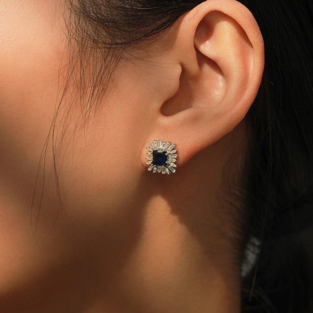 Ailmay Elegant 925 เงินสเตอร์ลิง Retro Blue Square Zircon ต่างหูวันหยุดที่สมบูรณ์แบบหรือของขวัญครบรอบสําหรับผู้หญิง