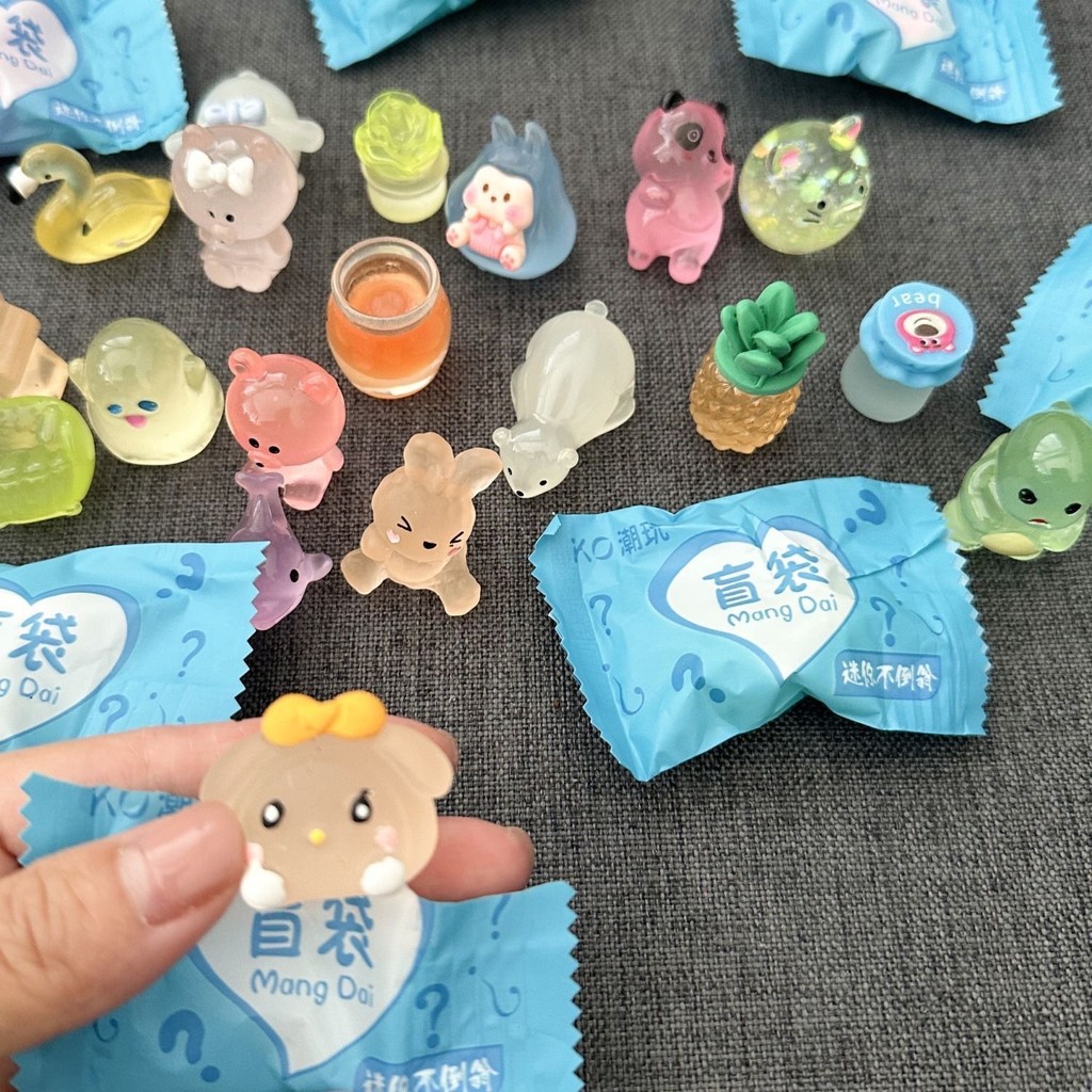 30ชิ้นสุ่มตาบอดถุงสร้างสรรค์เรืองแสงใน-มืดตัวตลก หมีเต่าน้อยทําเองตกแต่ง อาหารเล่นผลไม้ร้านสะดวกซื้อถุงตาบอดมินิตารางเรซิ่นเด็กสาวของเล่น เล่น บ้าน