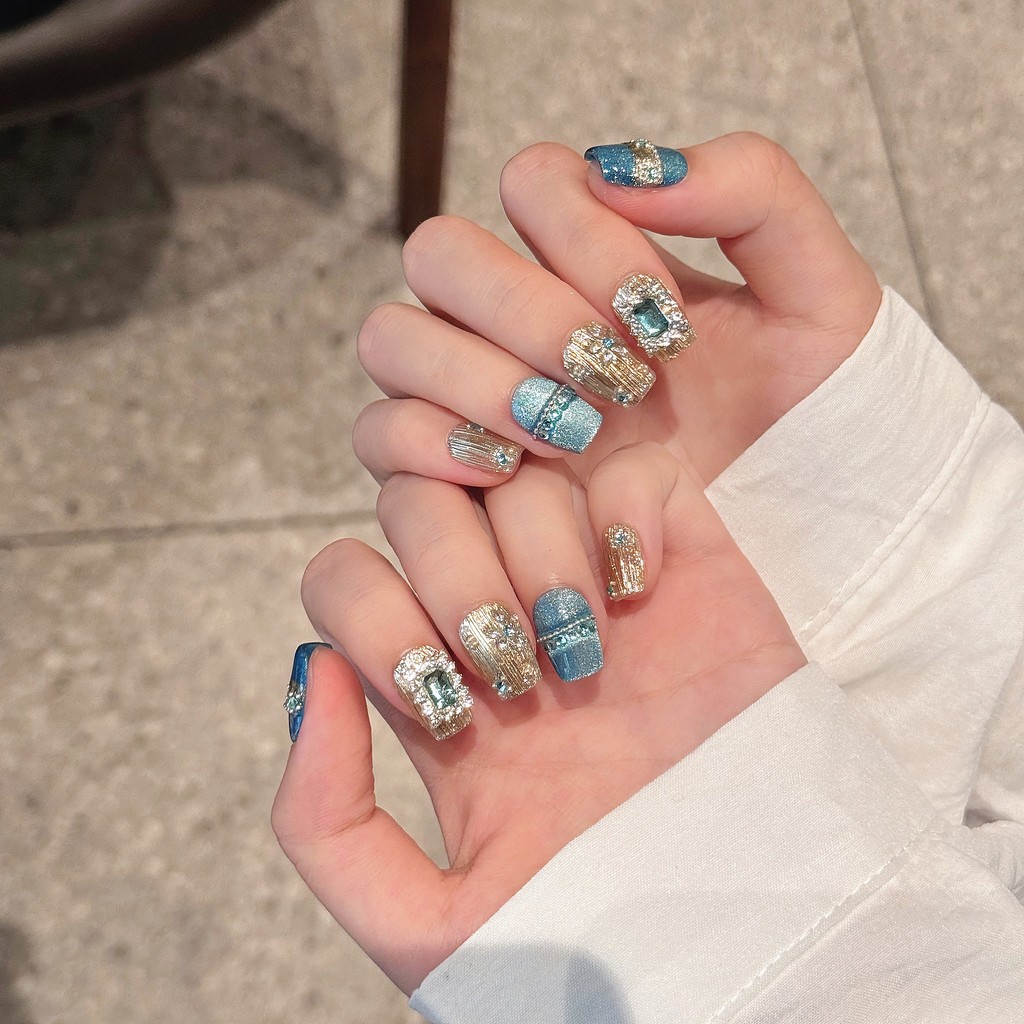 100% handmade เล็บประดิษฐ์ Blue Island buccellati Blue CAT EYE สั้น Phototherapy เล็บปลอม Patch กดบนเล็บ reusable พร้อมกาวฟรี
