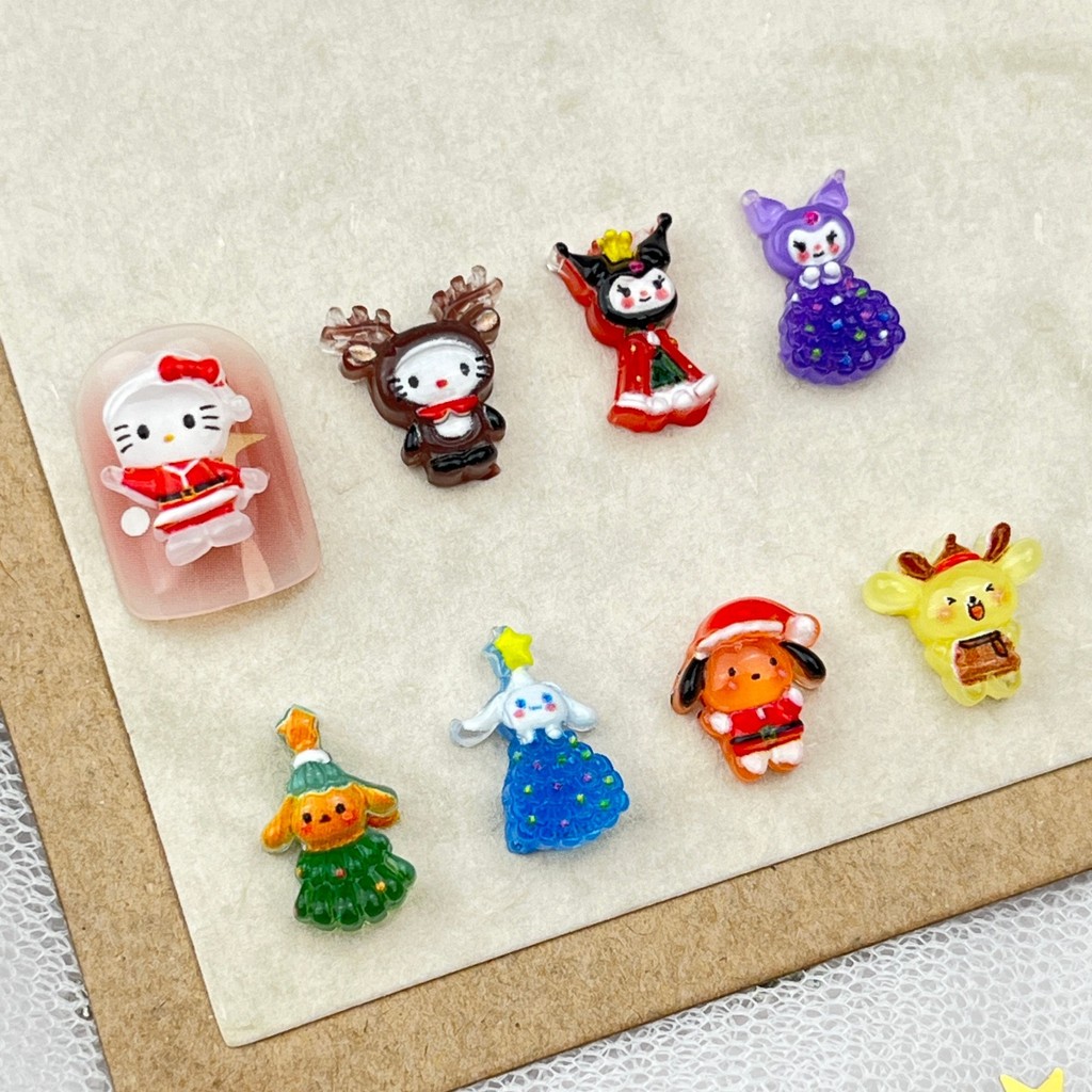 สไตล์ใหม่คริสต์มาส Sanrio การ์ตูนแต่งเล็บอุปกรณ์เสริมน่ารักสามมิติ Santa Claus KT Cat Kuromi เล็บอุปกรณ์เสริม