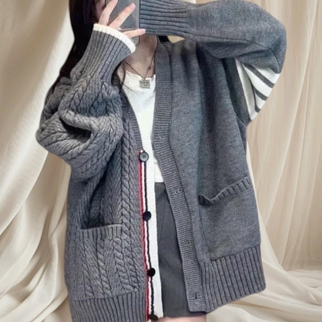 เสื้อกันหนาวไหมพรมแขนยาว Oversize กระเป๋าหน้า (อก46-52นิ้ว)