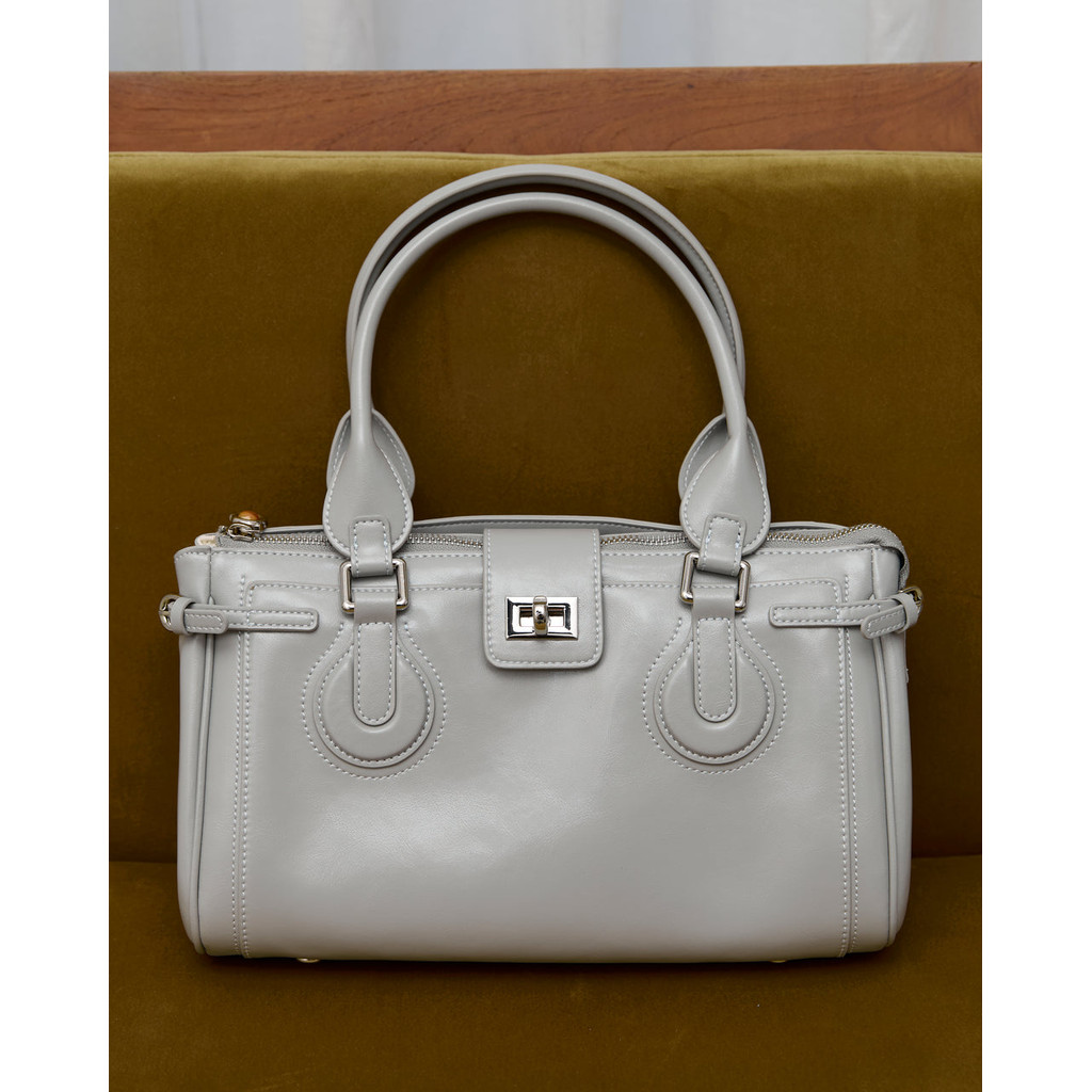 Atlas Shoulder Genuine Leather Bag หนังวัวเเท้