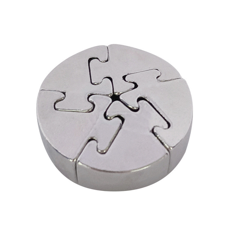 Luban Lock Brain Burning Demon Puzzle Gold Adult Puzzle-solving High IQ Childrens Chain ของเล่นเพื่อ