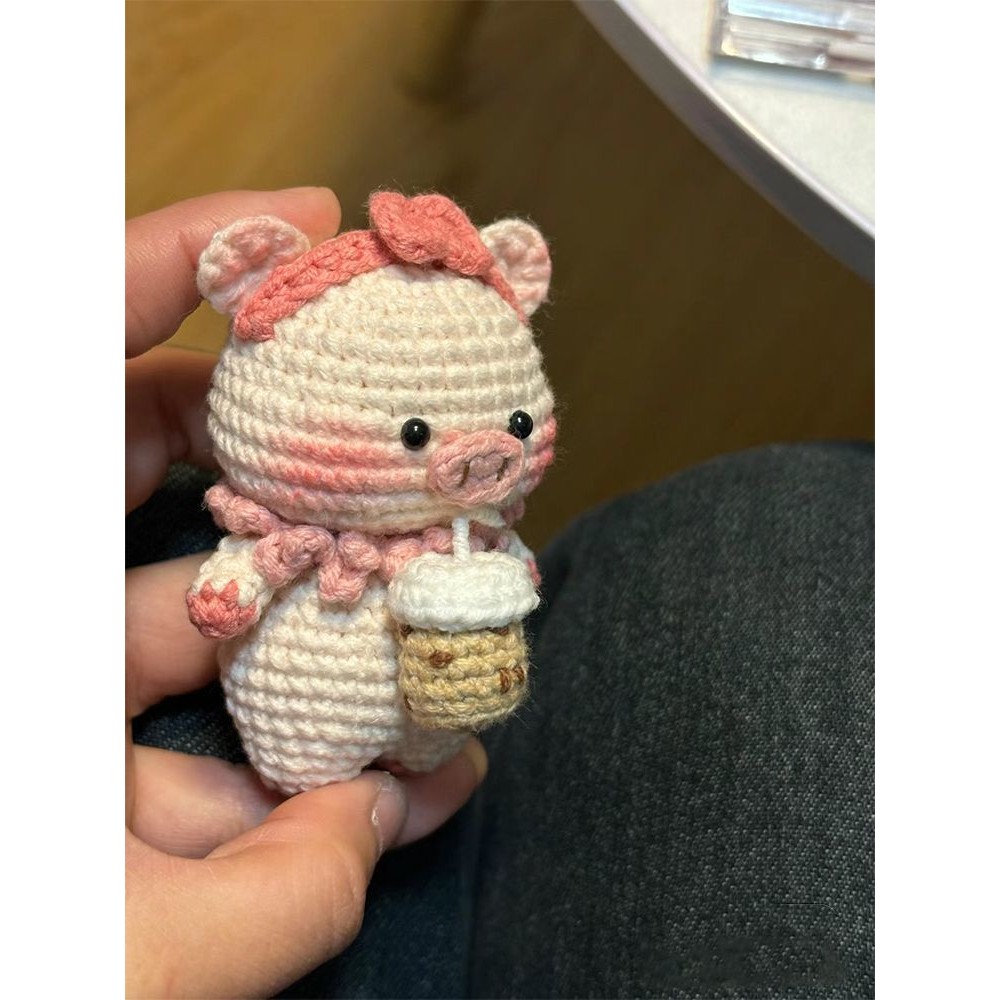 Gift for Girlfriend Yarn Bag Hanging Piglet Knitted Pendant Keychain Beaded Cute Gift diy Material K