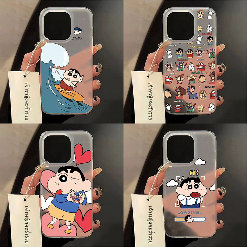 เคส ชินจัง IPhone 11 15 13 14 12 Pro Max X XR XS MAX 15 7 14 Plus เซิร์ฟดินสอสีขนาดเล็กใหม่ TPU กรณีโทรศัพท์กันกระแทก