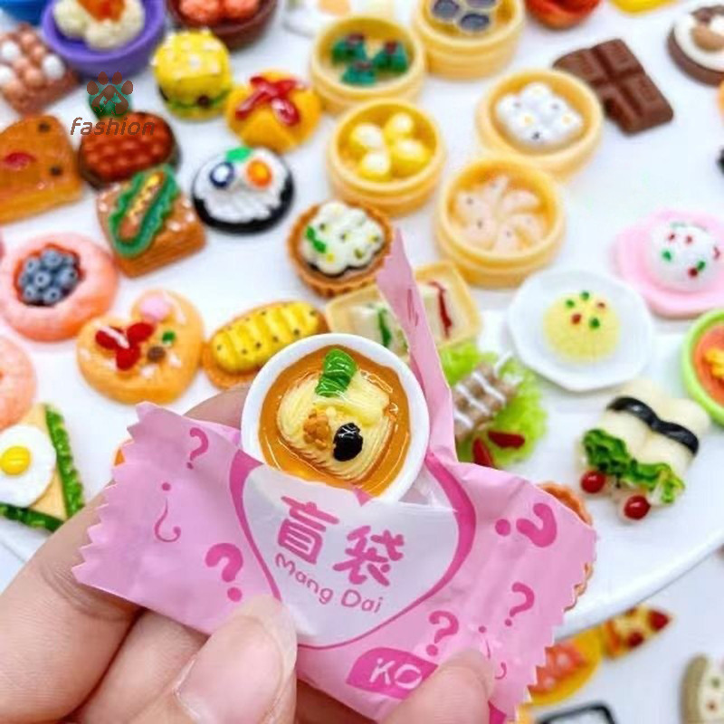 [แฟชั่น] 10pcs น่ารักตัวเลขเรซิ่น Mini Glow In The Dark ชุดเครื่องประดับของเล่นตาบอดกระเป๋า Surprise ตุ๊กตาสําหรับของขวัญเด็ก {TH}