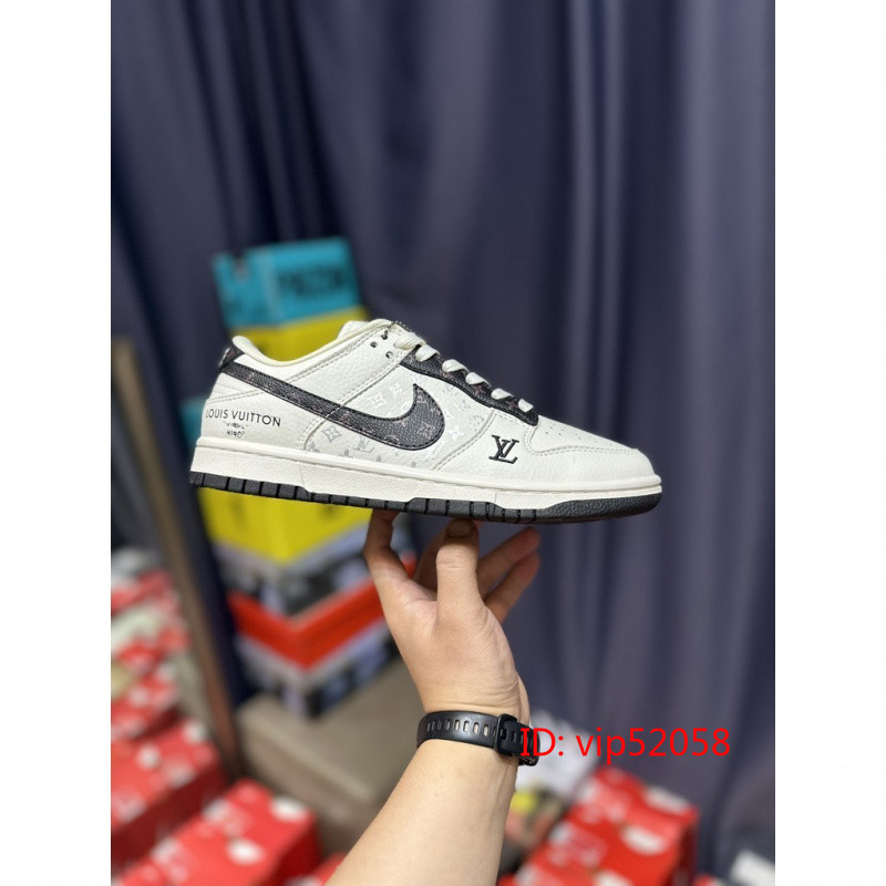Nk Dunk Low Presbyopic Beige Black Hook SB Low-Top Casual รองเท้าผ้าใบ FC1688-189 36-45