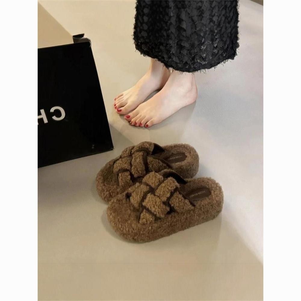 Furry รองเท้าแตะรองเท้าแตะที่อบอุ่นสไตล์ใหม่สวมใส่ด้านนอกหนา Soled ฤดูหนาว