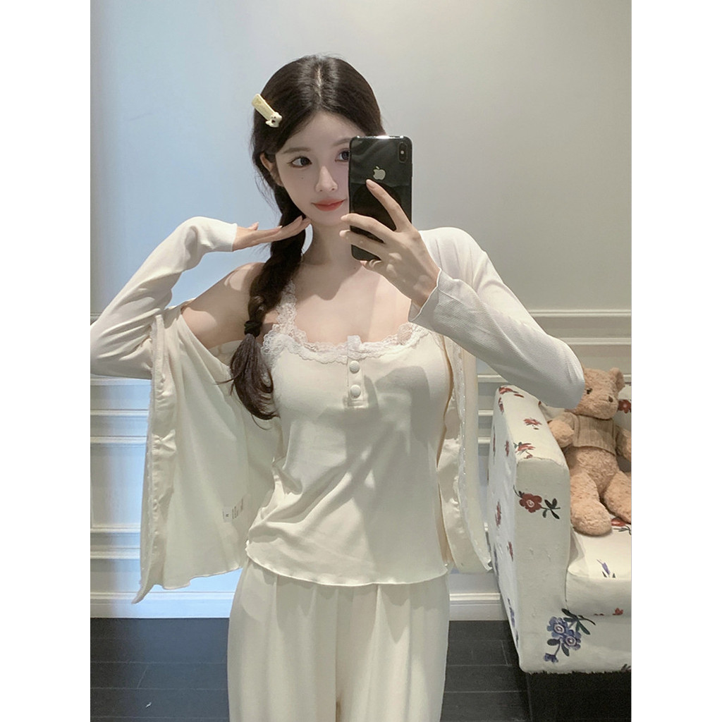 ชุดนอนสตรีขั้นสูง Modal พร้อมแผ่นอกเซ็กซี่ฤดูใบไม้ร่วงแขนยาวลูกไม้ homewear ชุดสามชิ้น