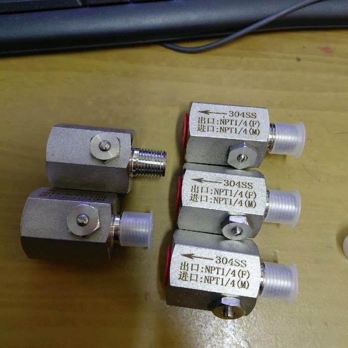 Damper snubber Pressure Gauge 1/4" NPT / Snubber เครื่องวัดความดันเครื่องส่งสัญญาณ 1/4" นิ้ว