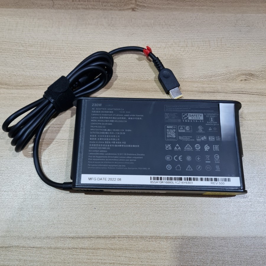 อะแดปเตอร์ชาร์จสําหรับ YOGA 4X20E75111 20V 11.5A 230W USB SMALLCASE