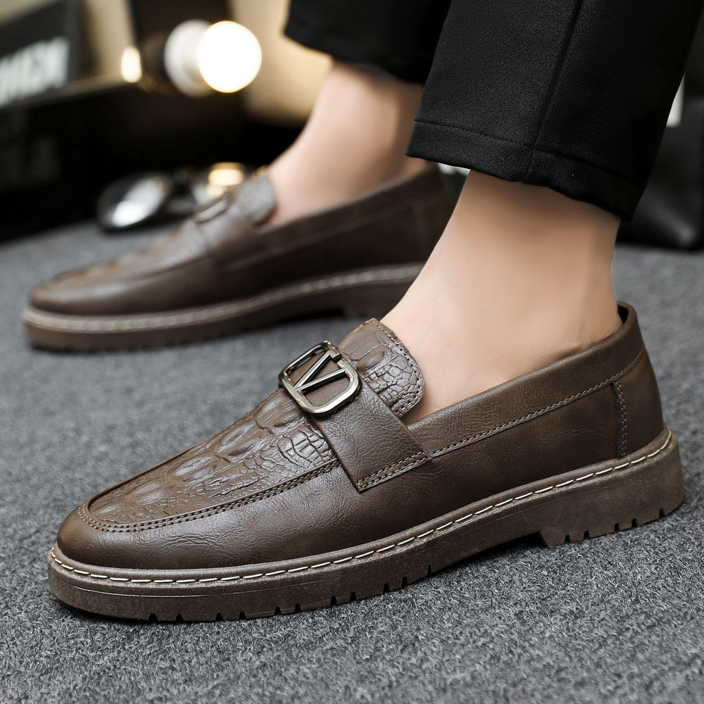 夏季新款男鞋潮流鳄鱼纹休闲皮鞋男韩版黑色一脚蹬懒人豆豆鞋Summer New Men's Shoes Trendy Crocodile Pattern Casual Leather Shoes2025