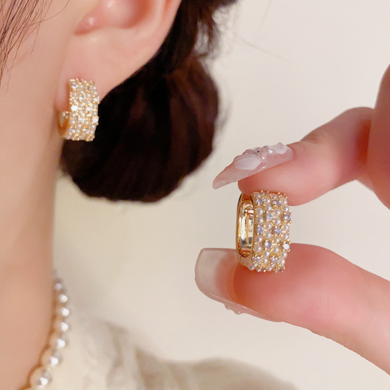 ต่างหูแฟชั่นยุโรป-อเมริกา ดีไซน์เรียบหรู อารมณ์เรขาคณิต สไตล์ไม่เหมือนใคร