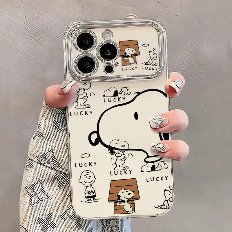 น่ารักและทันสมัยแบบเต็มหน้าจอ Snoopy เคสโทรศัพท์สําหรับ IPhone 15 14 11 12 13 Pro XR X XS Max 7/8 Plus Se2020 Smooth คุณภาพสูงเกราะป้องกัน