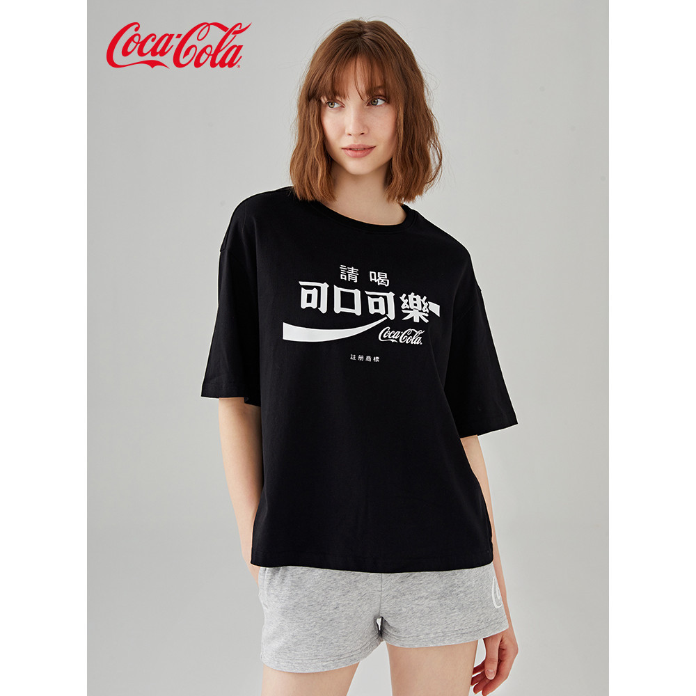 [พร้อมส่ง]Coca-Cola/可口可乐短袖夏季潮牌印花粉红t恤休闲宽松上衣情侣 หลวม แฟชั่น เสื้อกีฬา การ์ตูน วินเทจ