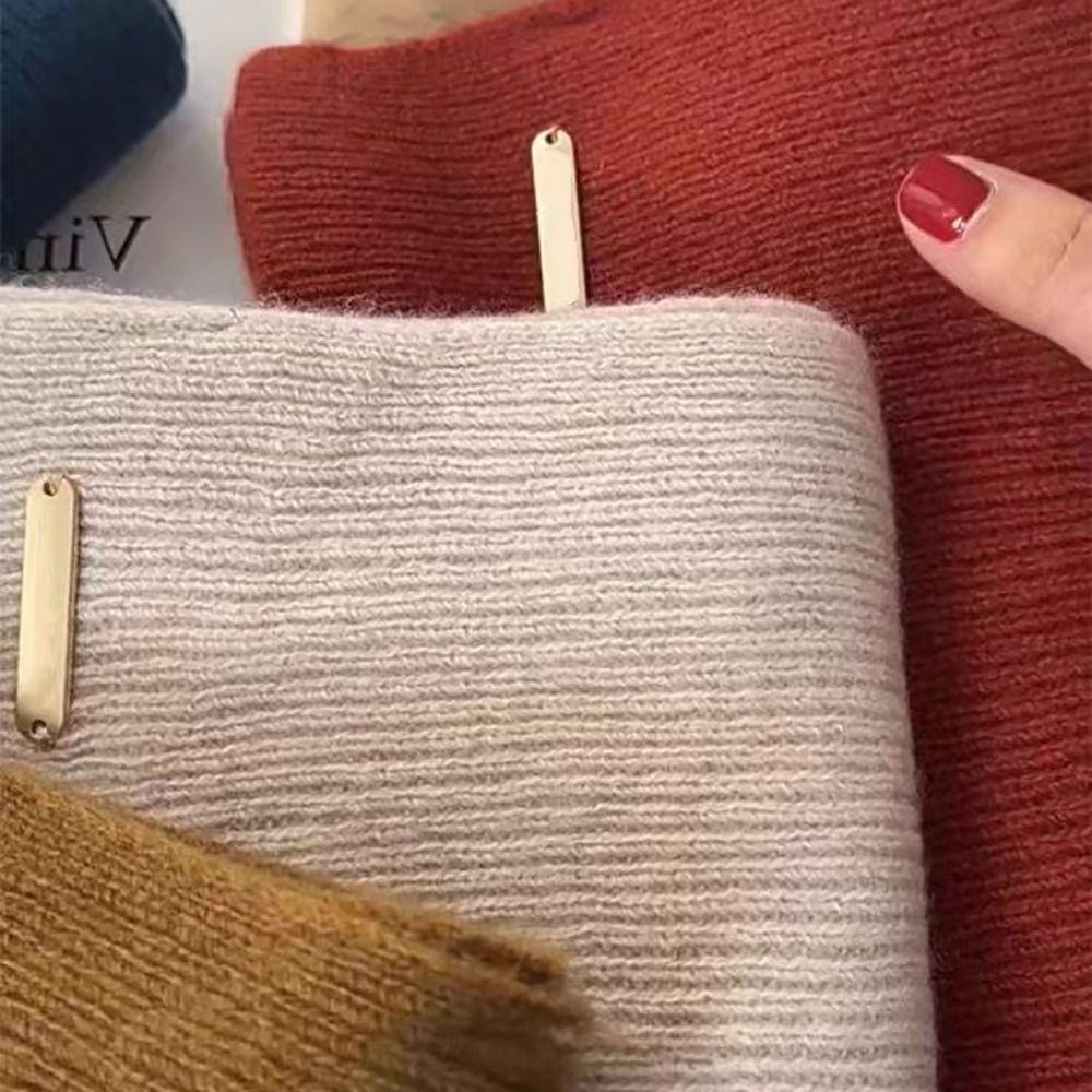 ผ้าพันคอลายถักด้วยสีเรียบหรูหรา พร้อมผ้าคลุมไหล่ อุ่นสบายสำหรับคอกลางฤดูหนาว - รูปที่ 4