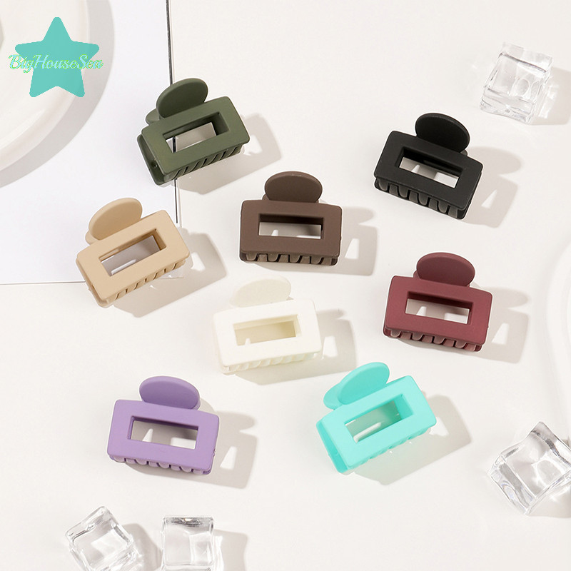 [BigHouseSea] Matte Solid กิ๊บติดผมขนาดเล็ก Claw สาวผมหางม้าสูง Barrette คลิปคงที่ Hairpin Claws เครื่องประดับผมสําหรับผู้หญิง Headwear ใหม่