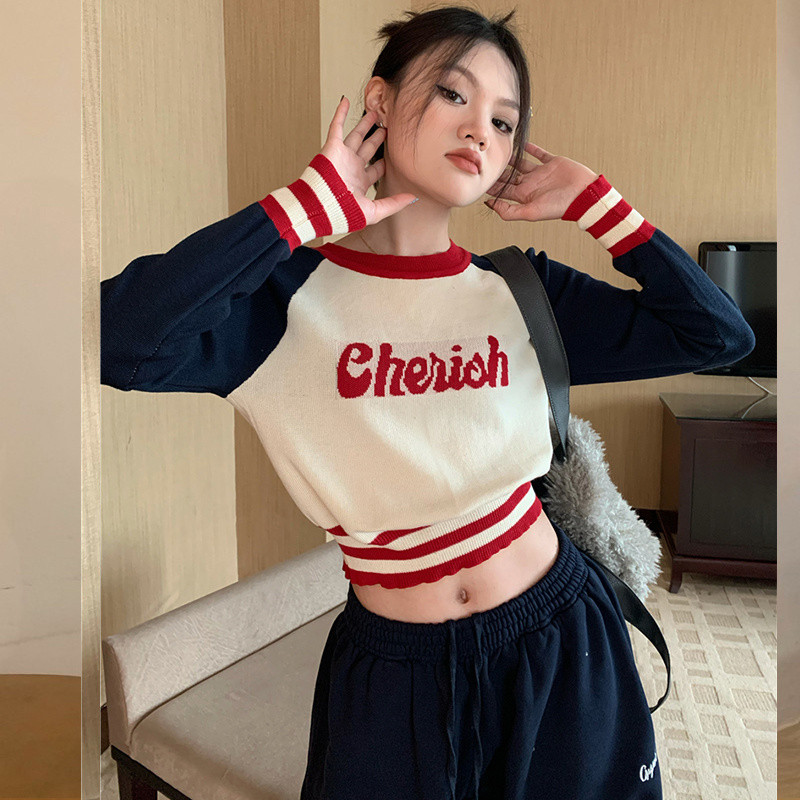 American Retro ตัวอักษรถักเสื้อยืดผู้หญิงฤดูใบไม้ร่วงใหม่แขนยาวลาย Crop TOP