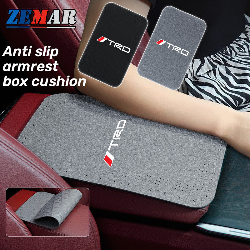 Toyota TRD กล่องที่เท้าแขนรถ Anti Slip Pad Suede คอนโซลกลางรถกล่องเก็บป้องกันอุปกรณ์ตกแต่งรถยนต์สําหรับ Toyota Prius Fortuner Corolla Cross CHR Camry Wish Vios Veloz Estima Sienta Yaris Ativ Altis Hilux Revo bZ4X Hiace