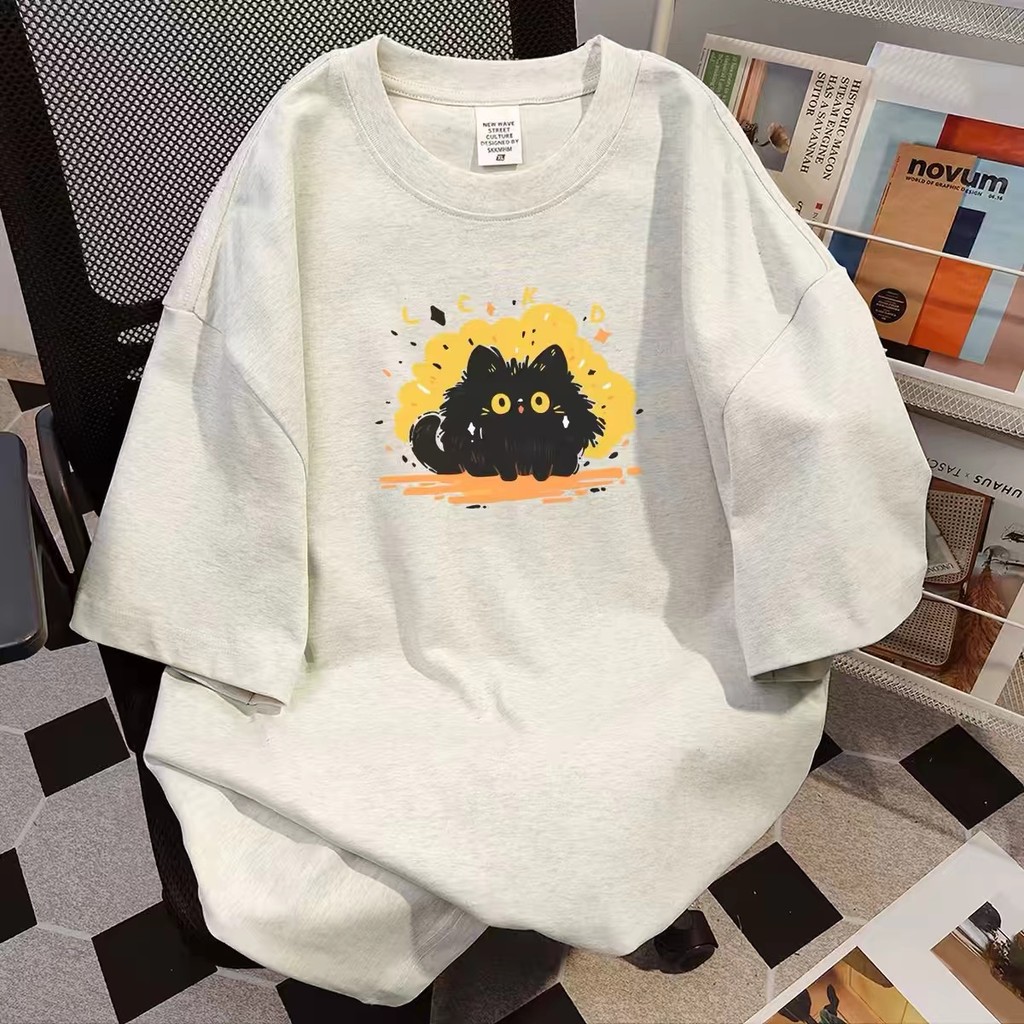 (จัดส่งตลอด 24 ชั่วโมง)HY เกาหลี เสื้อแบบดารา เสื้อยืดแขนสั้น ผู้ชาย ผู้หญิง ลายทาง ตัวอักษร หลวม ลายสกรีน ฤดูร้อน ฤ