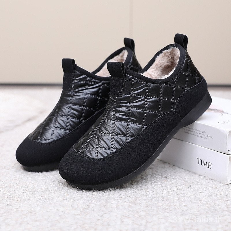 รองเท้าWarm Slip-On สำหรับหน้าหนาว สไตล์ใหม่ ป้องกันน้ำ กันลม อ่อนโยนด้วยผ้าขนแกะ และดีไซน์แบบเกาหลี