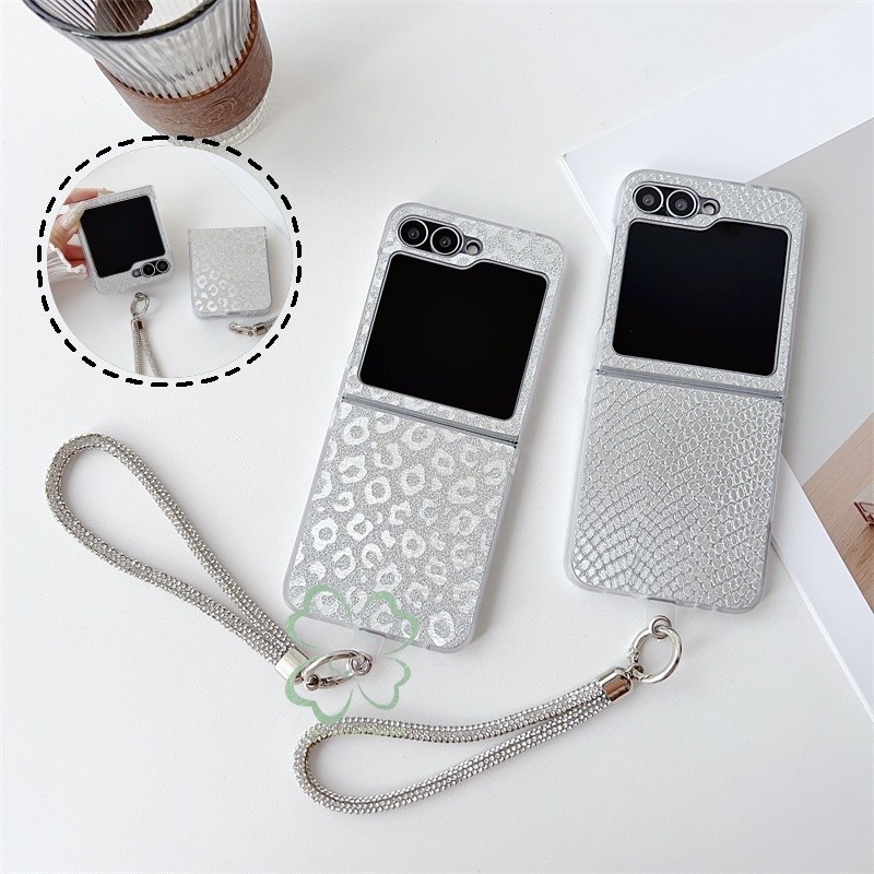 SAMSUNG แฟชั่น รูปแบบงูเสือดาวเคสใสสําหรับ ซัมซุง กาแลคซี Z พลิก 8 7 6 5 4 ฝาครอบพร้อมโซ่ข้อมือฝาครอบกันกระแทก