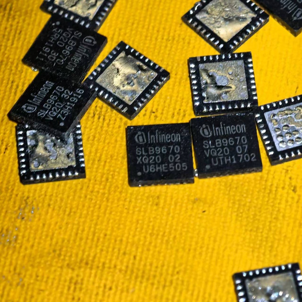 SLB9660 PS8409A C0 ENL3232 BQ24800 8719E สต็อกพร้อมถอดชิ้นส่วนการประกันคุณภาพ