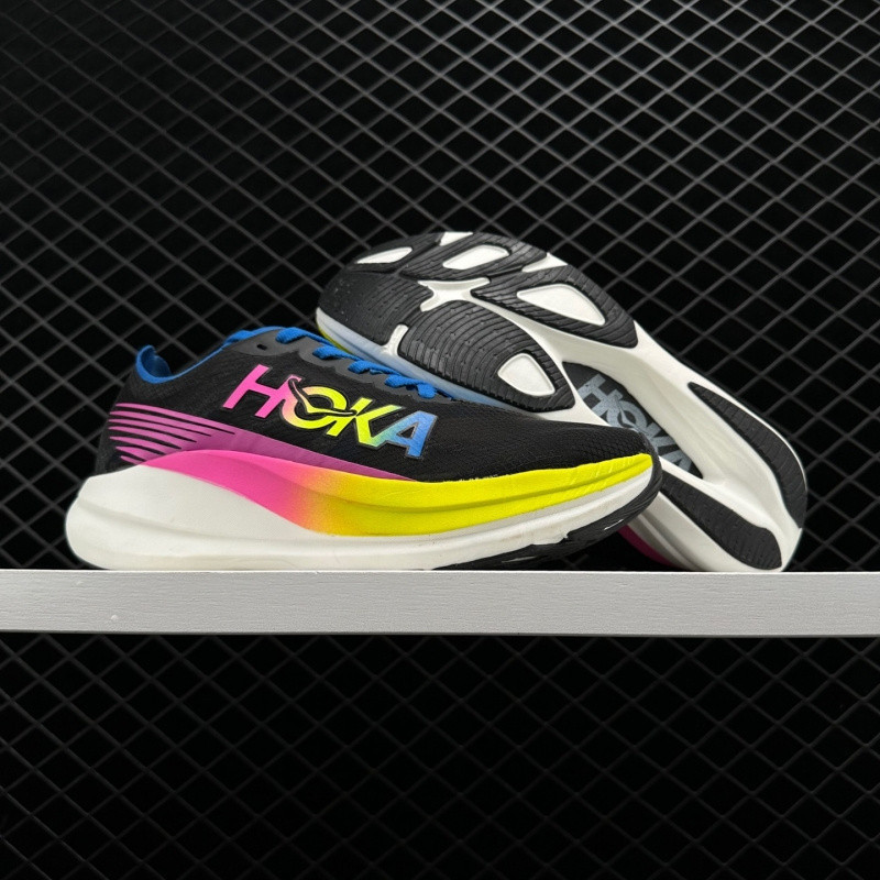HOKA ONE ONE Rocket X2 รองเท้าวิ่งพื้นหนากันกระแทก น้ำหนักเบาที่เหมาะสำหรับทั้งผู้ชายและผู้หญิง