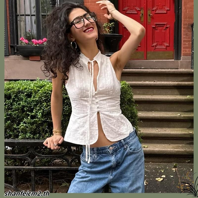 Hanie House- เสื้อกล้ามปักคัตเอาท์คอจําลองแขนกุดสําหรับผู้หญิง