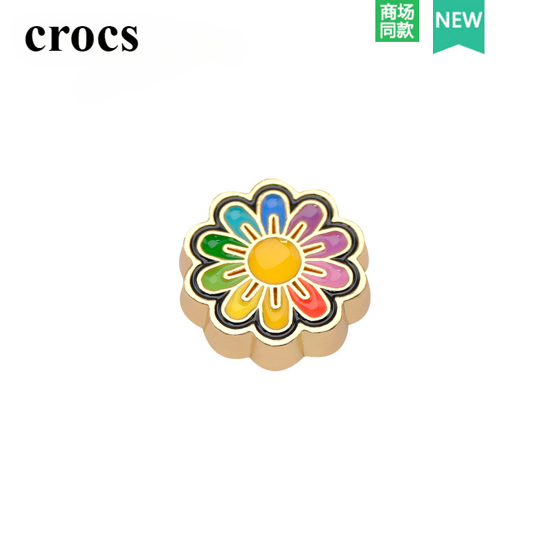 jibbitz crocs charms จระเข้รองเท้าหลุมผีเสื้ออุปกรณ์เสริมโลหะสายรุ้งรักรองเท้าดอกไม้ตกแต่งหัวเข็มขัด ทําเอง พื้นผิวรองเท้าหัวเข็มขัด