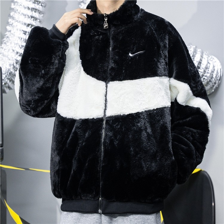 คลังสินค้าพร้อม ของแท้ 100% Nike Mens Big Logo Reversible Rabbit Fur Loose Fit Warm Jacket