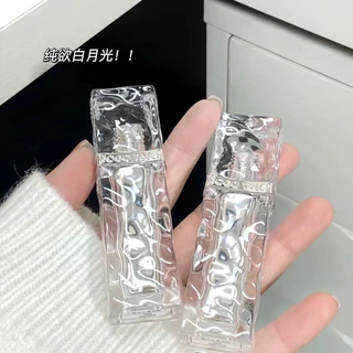 Gogo TALES Ice Cubes Lip Mud ฤดูใบไม้ร่วงและฤดูหนาวลิปสติก Lip Gloss ราคาไม่แพง Student Matte Powder Blusher Lip Glaze Do Not Stick Lip Gloss