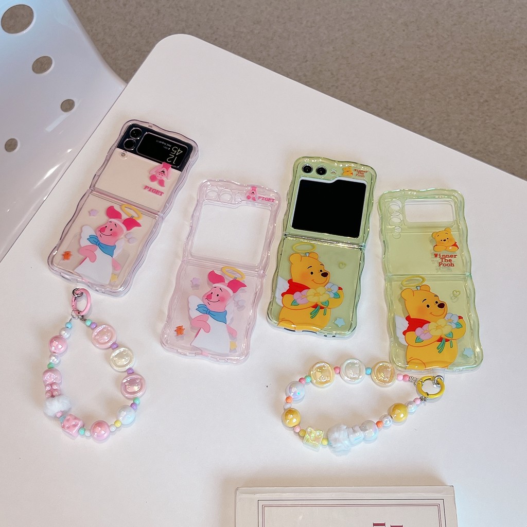 Flip 6 Samsung Galaxy Z Flip5 wave Case น่ารักการ์ตูน Winnie of pooh พร้อมโซ่กรณี Samsung Galaxy Flip 4 5G นุ่มกันกระแทกโทรศัพท์ความคิดสร้างสรรค์กรณีฝาครอบ