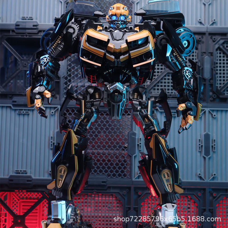 เปลี่ยนของเล่น BB02 Black Bee Bumblebee Warriors รุ่นขยายโลหะผสม Chevrolet รถสปอร์ตรุ่น King Kong Movie