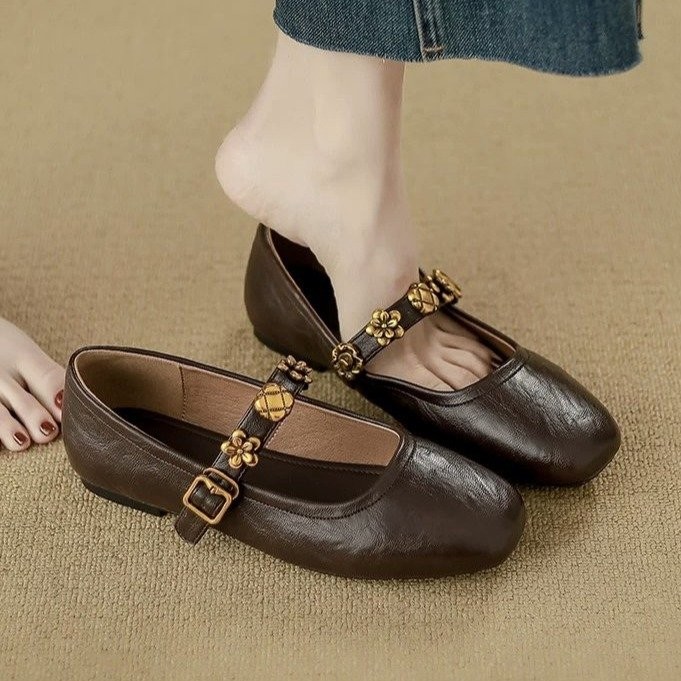 รองเท้าแบนสุภาพสตรี นุ่มสบาย ดีไซน์แฟชั่น