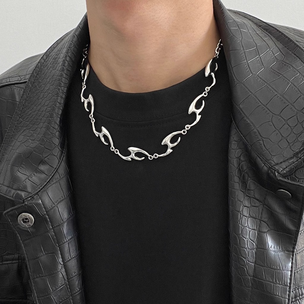 สร้อยคอกันพันคอสไตล์ไซเบอร์панк โลหะผสม Silver chain เครื่องประดับสำหรับคอสเพลย์และแฟชั่น ของขวัญ