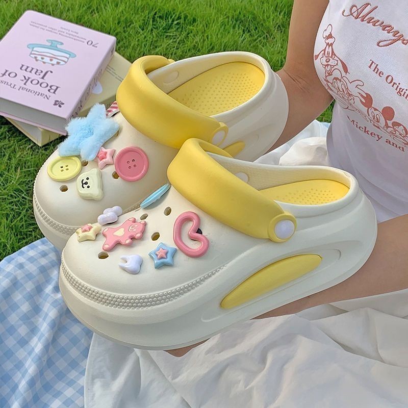 จัดส่งจากกรุงเทพฯรองเท้าแตะผู้หญิงพื้นหนา รองเท้าหัวโตกันลื่น รองเท้าแตะกลางแจ้งพื้นนุ่ม พร้อมชุดอุปกรณ์เสริมรองเท้าX124 - รูปที่ 7