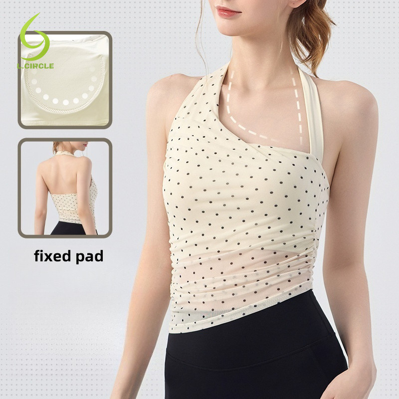 L.CIRCLE Yoga Sport Bra ดีไซน์สายบ่าสำหรับสร้างความงามให้แก่บริเวณหลัง
