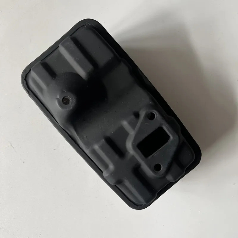 ท่อไอเสีย Silencer สําหรับ Zenoah RedMax กระเป๋าเป้สะพายหลัง Blower EB985 EBZ7500 EBZ9900A EBZ8500RH